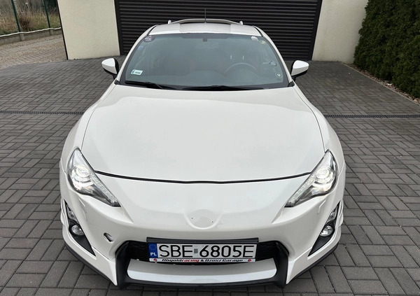 Toyota GT86 cena 89999 przebieg: 70000, rok produkcji 2013 z Serock małe 497